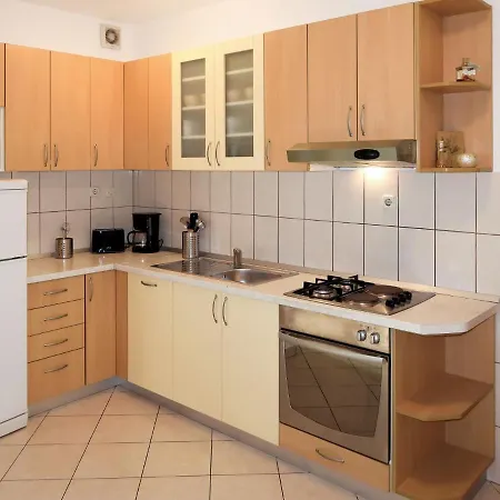 Apartman Toni-2 By Interhome *