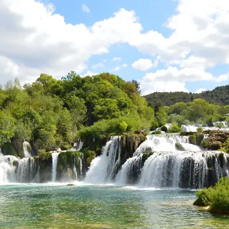 Toni-2 By Interhome Grebaštica